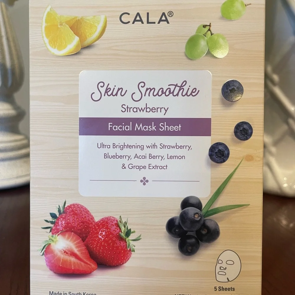 CALA Skin Smoothie Strawberry Facial Mask Sheet